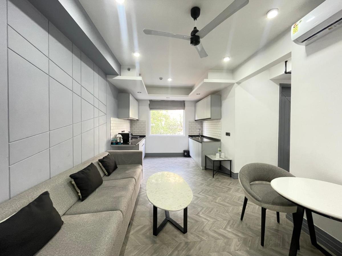 Bedchambers Serviced Apartments, Mg Road Gurgaon Eksteriør bilde