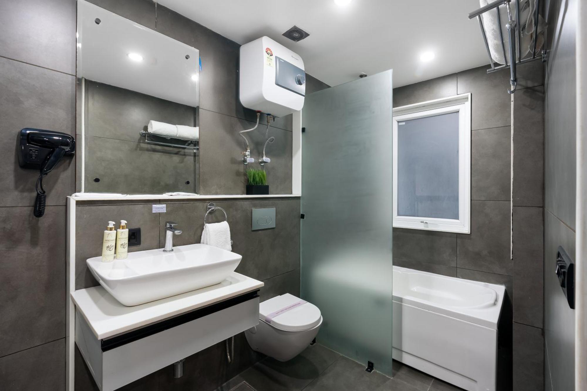 Bedchambers Serviced Apartments, Mg Road Gurgaon Eksteriør bilde